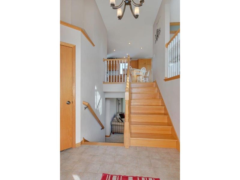 503 Jasmine Ln, Saint Joseph, MN 56374