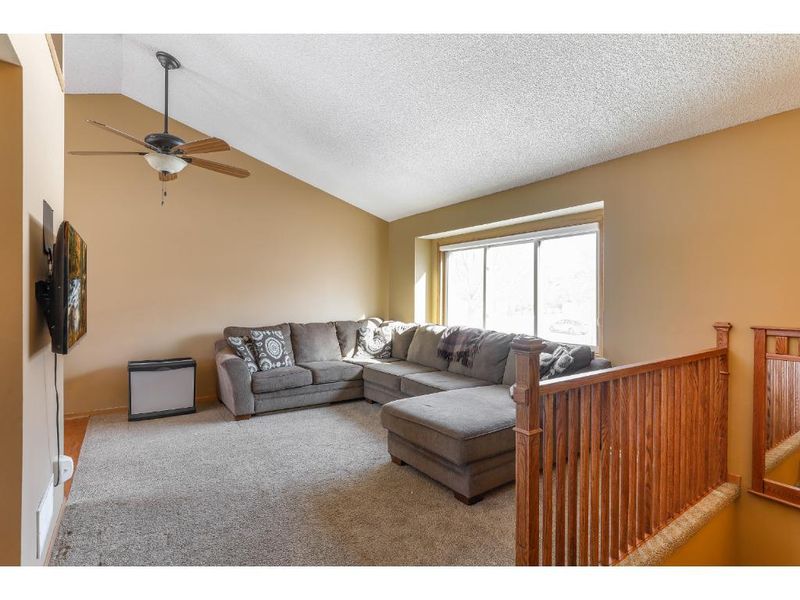 143 126th Ave NW, Coon Rapids, MN 55448