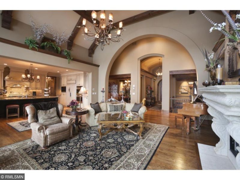 16700 Grays Bay Blvd, Wayzata, MN 55391