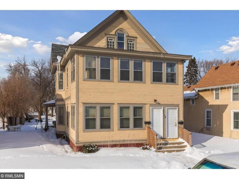 2118 Grand St NE, Minneapolis, MN 55418