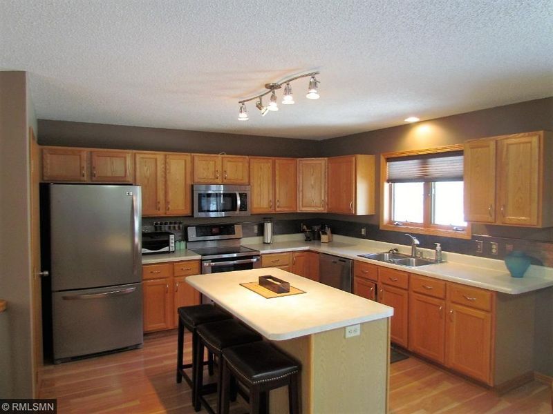 11847 River Vista Dr, Baxter, MN 56425