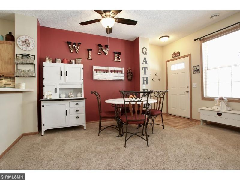 14293 Banyan Ln, Rosemount, MN 55068