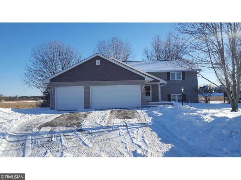 6221 144th St N, Hugo, MN 55038