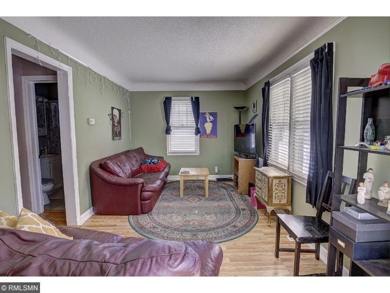 53 63 1/2 Way NE, Fridley, MN 55432