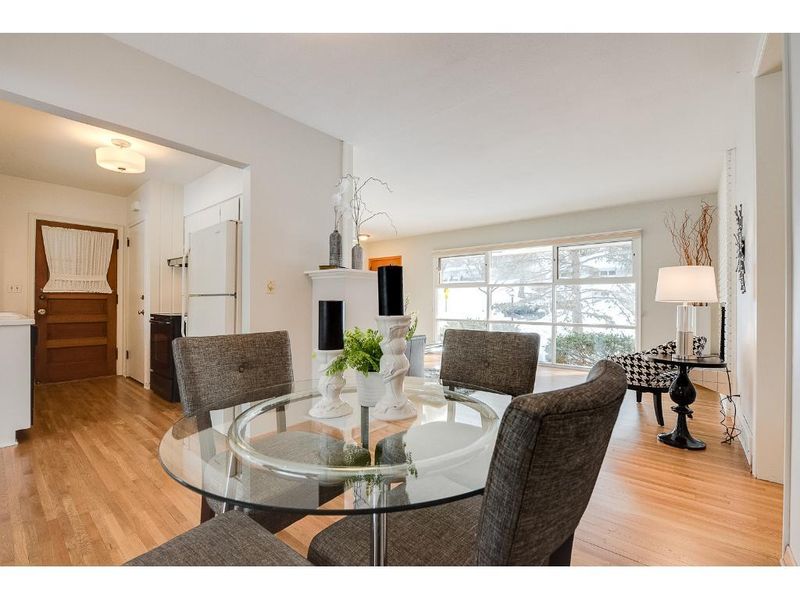 2201 Windsor Way, Golden Valley, MN 55422
