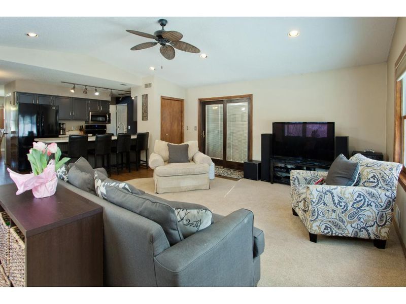 4261 Svensk Ln N, Eagan, MN 55123