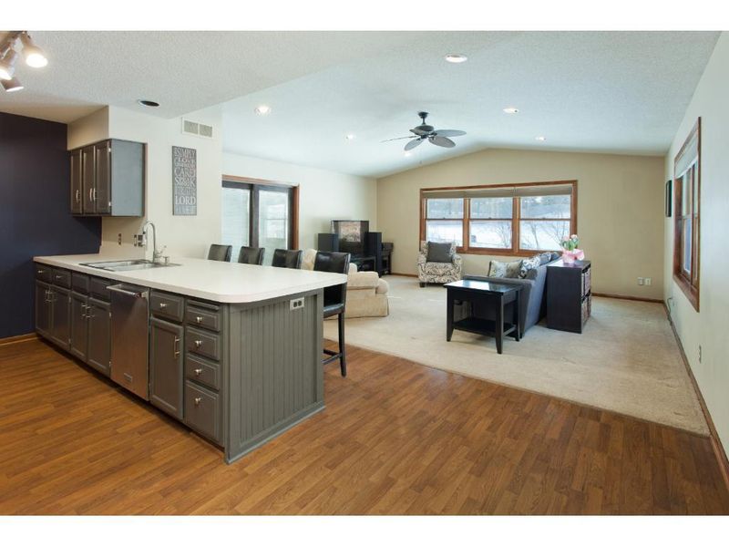 4261 Svensk Ln N, Eagan, MN 55123