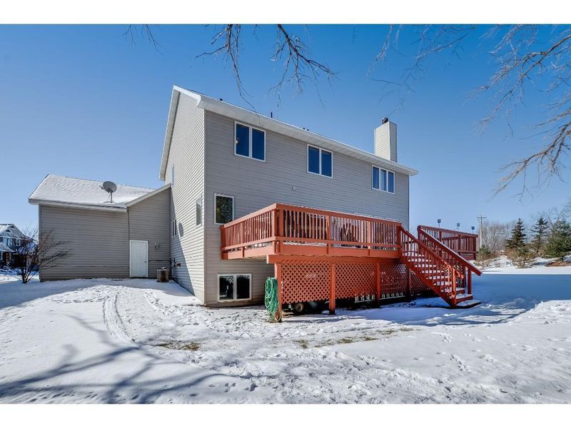 18198 Concord Cir NW, Elk River, MN 55330