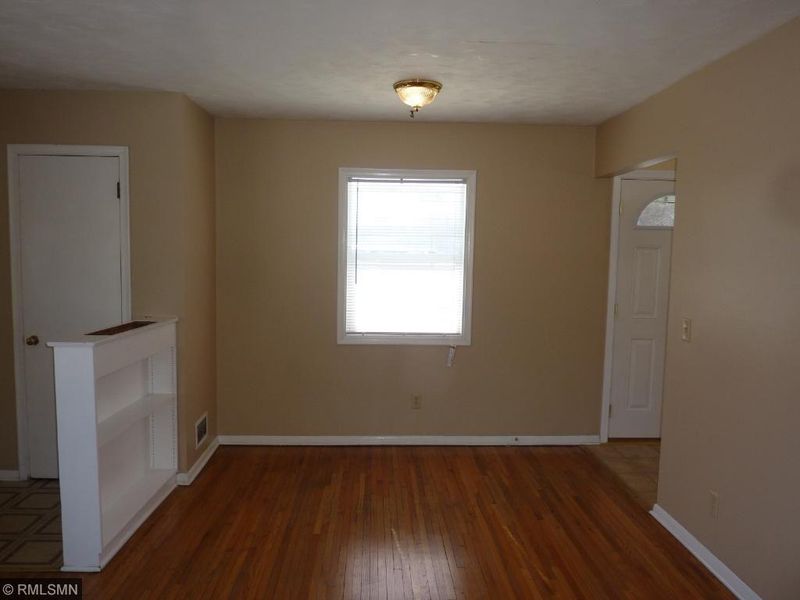 3601-3603 Douglas Dr, Crystal, MN 55427
