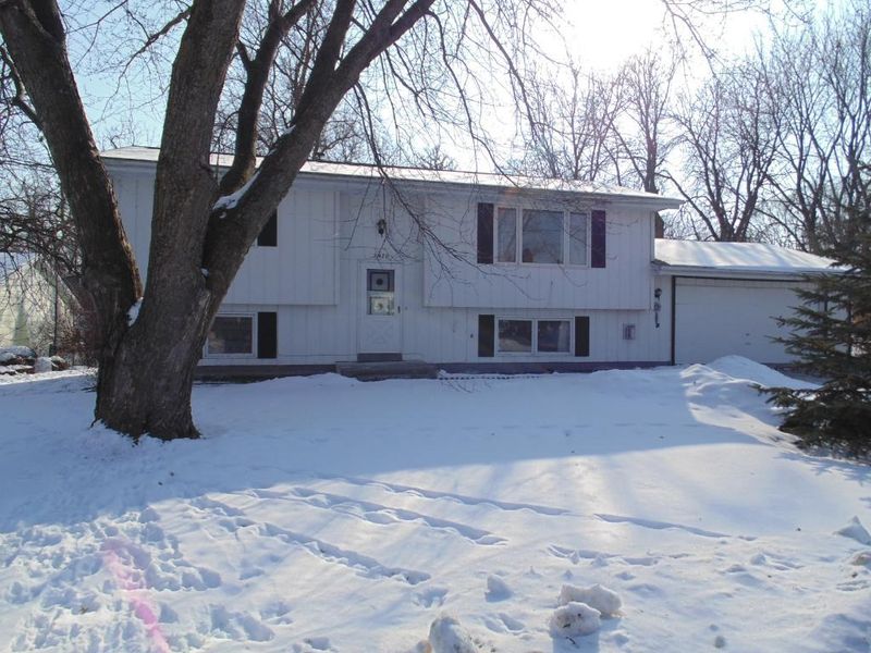 1970 Central Ave, Long Lake, MN 55356