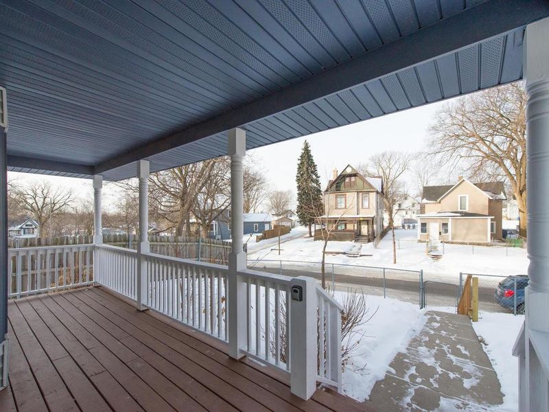 2118 Ilion Ave N, Minneapolis, MN 55411
