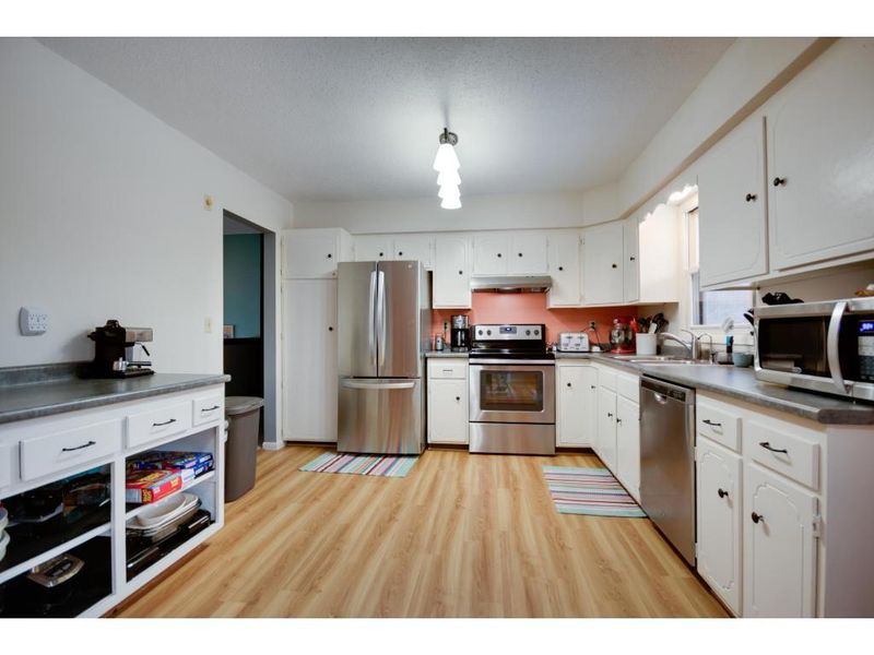 1225 East Ave NE, Bemidji, MN 56601