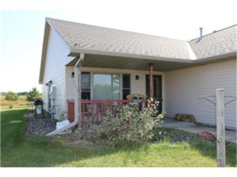 684 250th St, Osceola, WI 54020