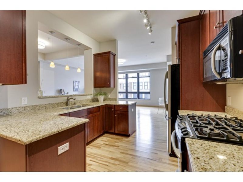 3709 Grand Way #322, Saint Louis Park, MN 55416