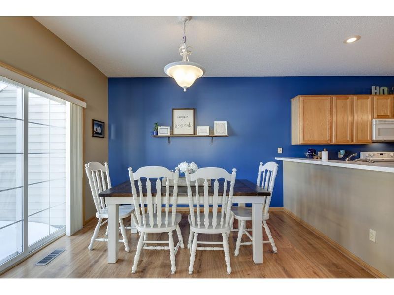 9659 Alvarado Ln N, Maple Grove, MN 55311