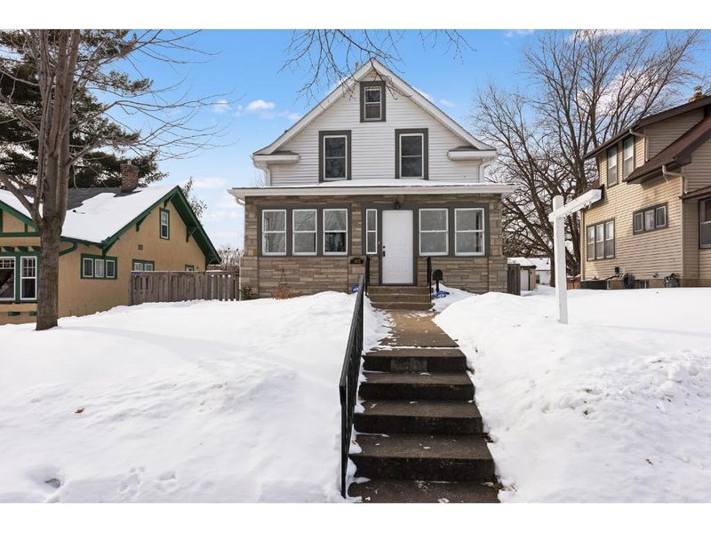 4622 18th Ave S, Minneapolis, MN 55407