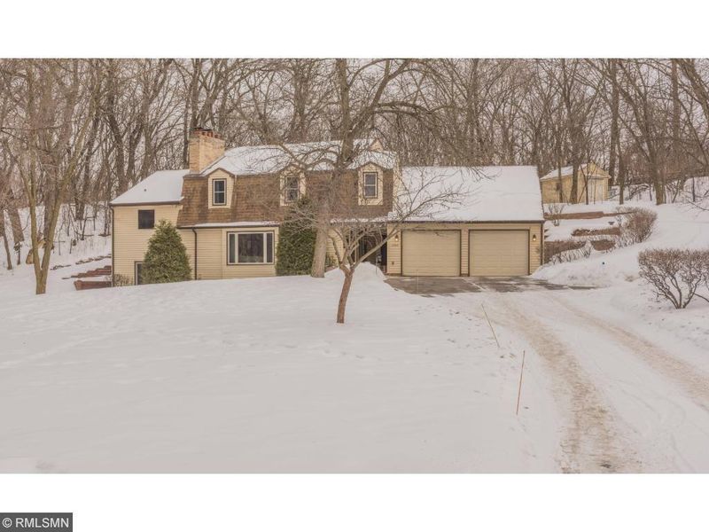 12809 Jane Ln, Minnetonka, MN 55343