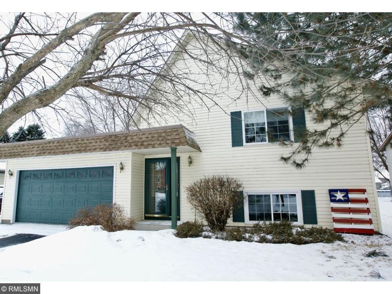 6565 Crosby Ave, Inver Grove Heights, MN 55076