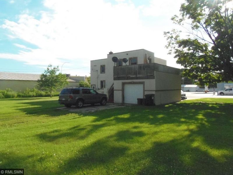 416 Main St S, Browerville, MN 56438