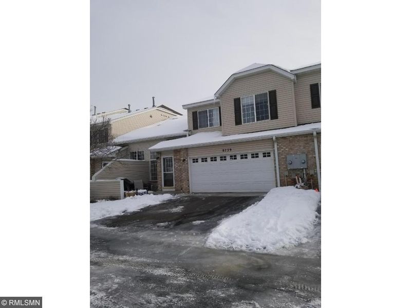 8759 Hastings Cir NE, Blaine, MN 55449