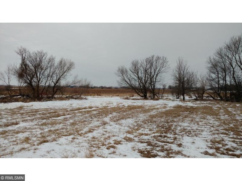 52837 256th St, Winthrop, MN 55396