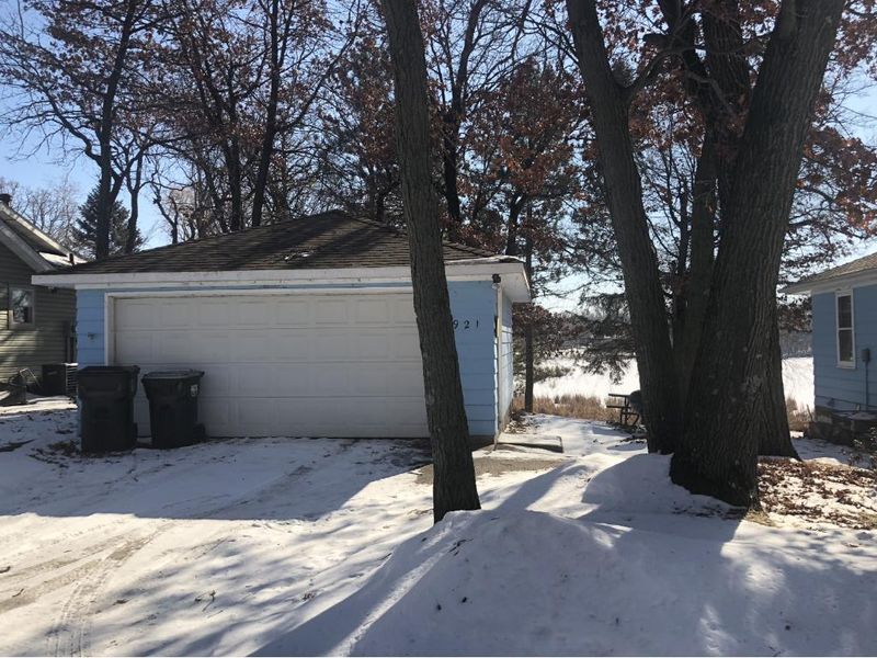 921 Nicollet Ave, Big Lake, MN 55309
