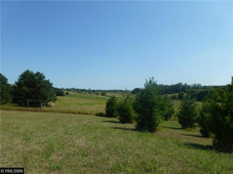 xxxx Great Oaks Trl, Vadnais Heights, MN 55110