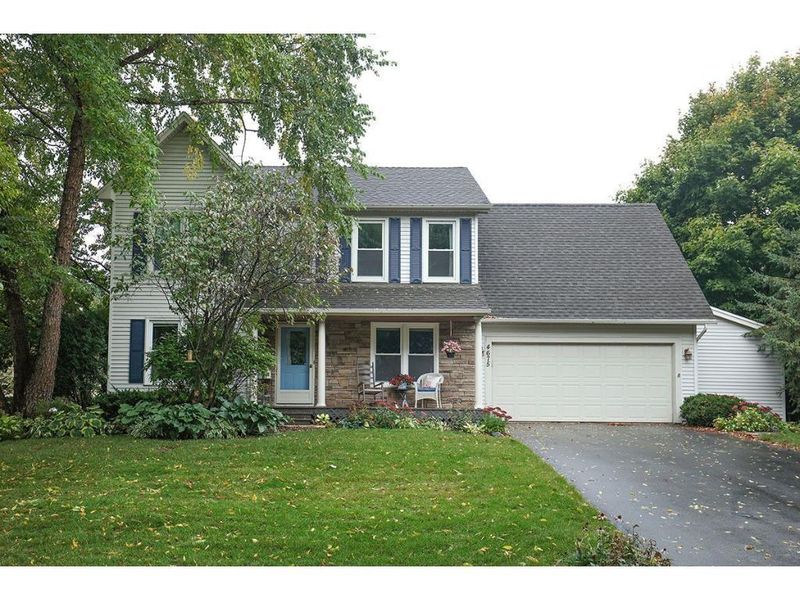 4675 Fairway Hills Dr, Eagan, MN 55123