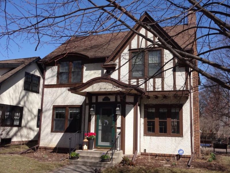 4200 Branson St, Edina, MN 55424