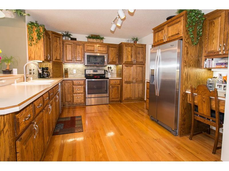 3521 Widgeon Way, Eagan, MN 55123