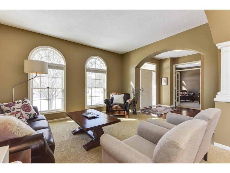 20 Crystal Creek Rd, Long Lake, MN 55356