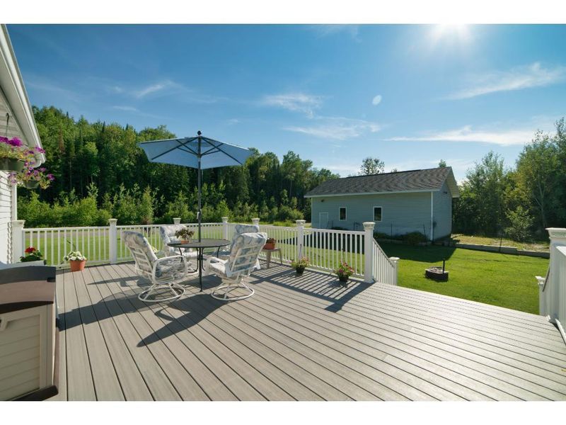 521 16th Ave W, Eveleth, MN 55734
