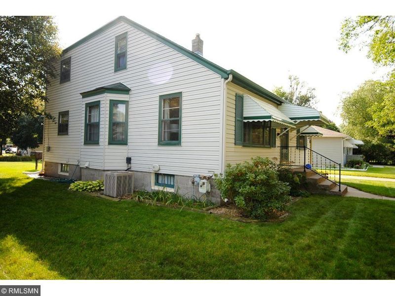 5946 Emerson Ave N, Brooklyn Center, MN 55430