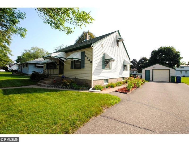 5946 Emerson Ave N, Brooklyn Center, MN 55430