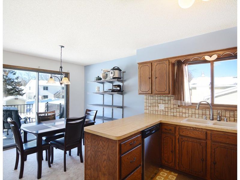 9749 Valley Forge Ln N, Maple Grove, MN 55369