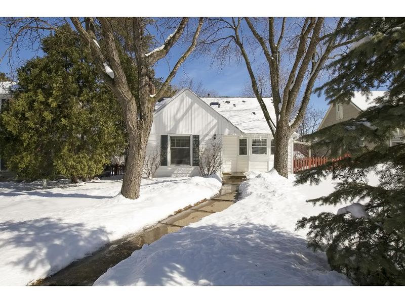 5651 Girard Ave S, Minneapolis, MN 55419