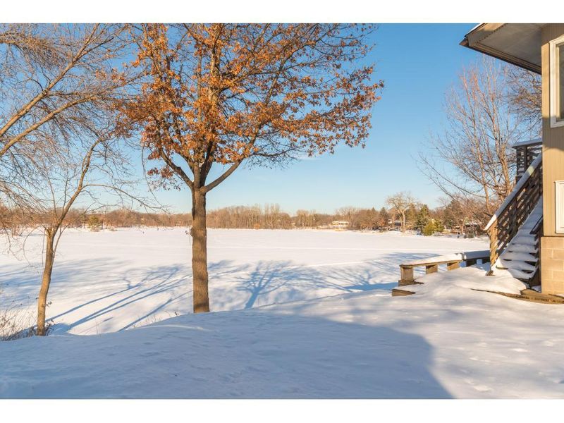 4029 Silver Lake Ter NE, Saint Anthony, MN 55421
