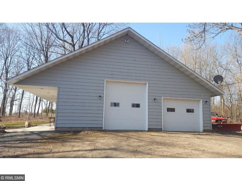 26276 Redwing Ave, Shafer, MN 55074