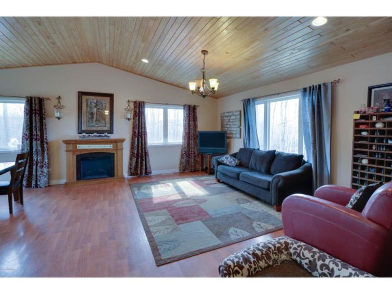 108 Margos Way SW, Bemidji, MN 56601