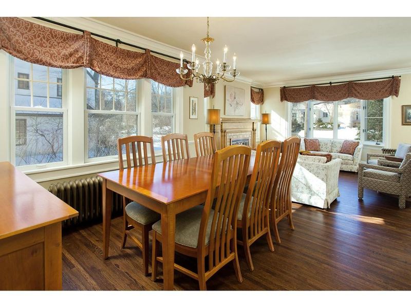 145 Maple Hill Rd, Hopkins, MN 55343