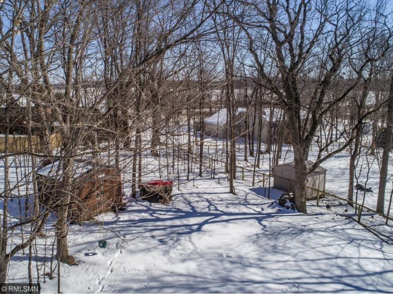 9053 Baker Ave, Northfield, MN 55057