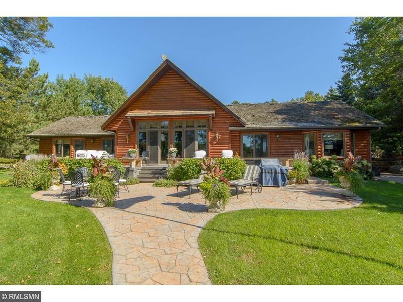 11387 Gull Lake Dr SW, Brainerd, MN 56401