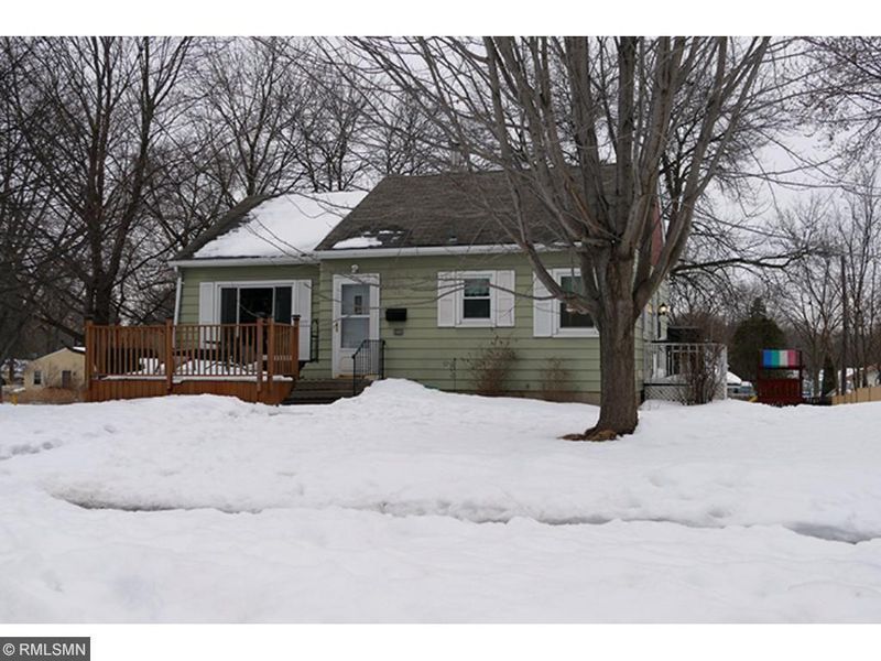 3401 Perry Ave N, Crystal, MN 55422