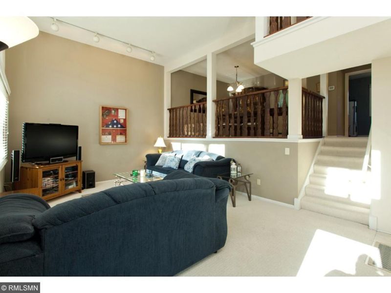 7439 W Franklin Ave, Saint Louis Park, MN 55426