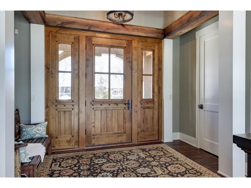 415 Carpenters Point, Wayzata, MN 55391