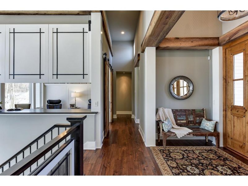 415 Carpenters Point, Wayzata, MN 55391