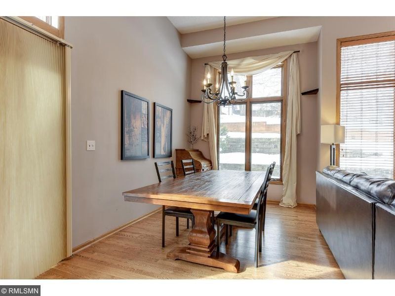 5940 Mckinley Pl, Excelsior, MN 55331