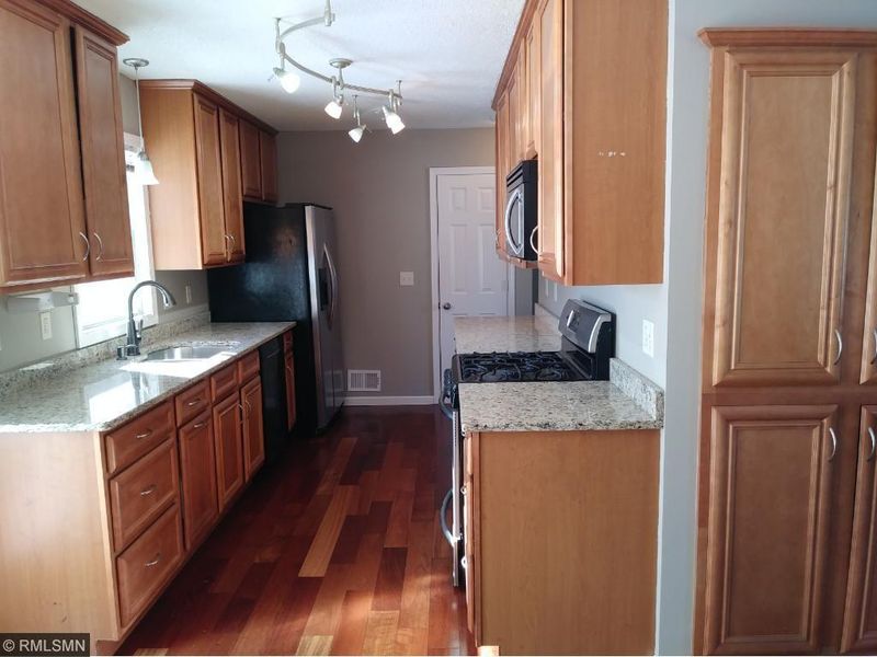 1401 Pearson Pw, Brooklyn Park, MN 55444