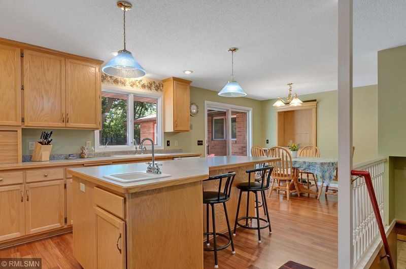 3 Circle Dr, Saint Cloud, MN 56301