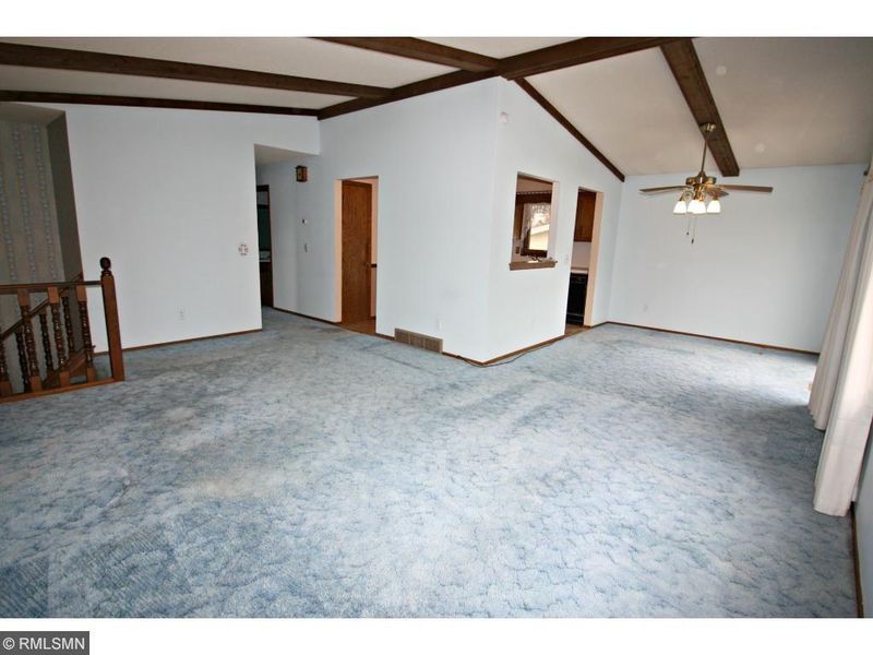 8025 Quail Ave N, Brooklyn Park, MN 55443
